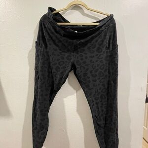 Black Leopard Print Leggings